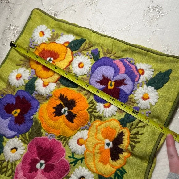vintage 70s green floral bohemian brown eclectic embroidered pillow cover 14x14 - Picture 4 of 4